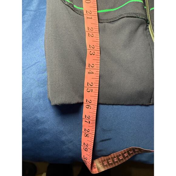 Lululemon Nice Asana Full Zip Thumbhole Jacket Womens‎ 2 Running Athleisure - Picture 6 of 6